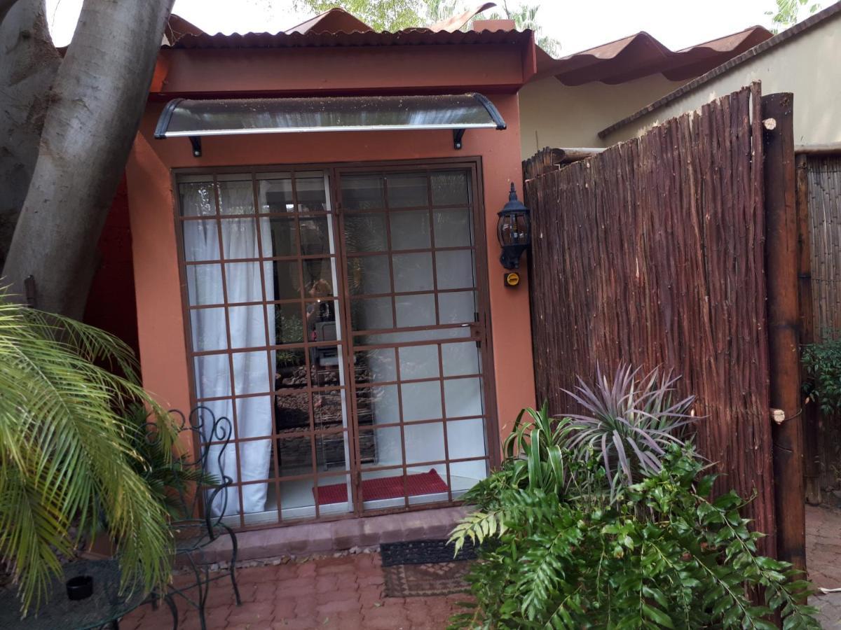 A La Fugue Hotel Upington Kültér fotó