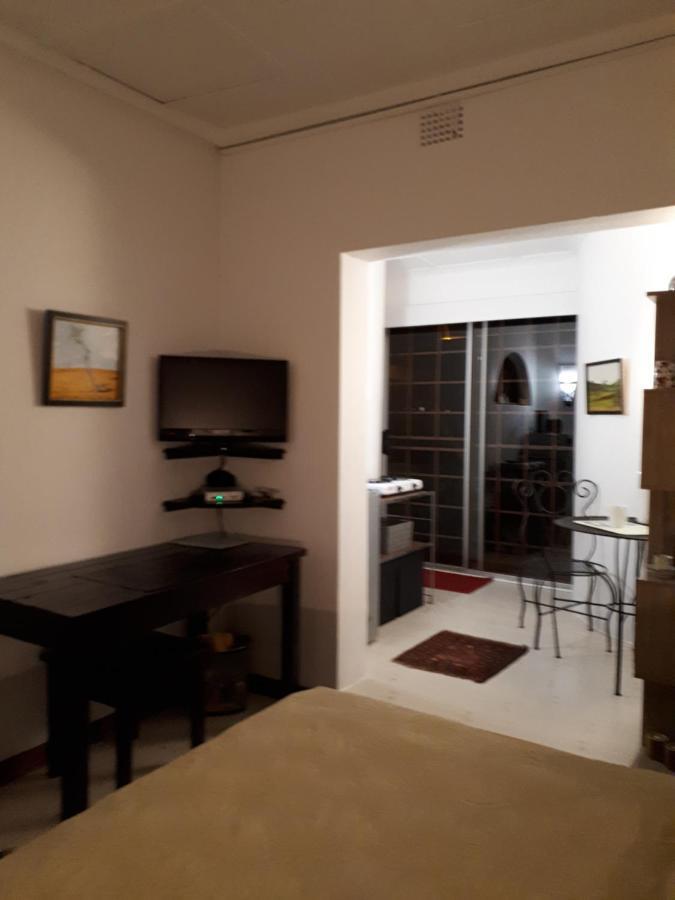 A La Fugue Hotel Upington Kültér fotó